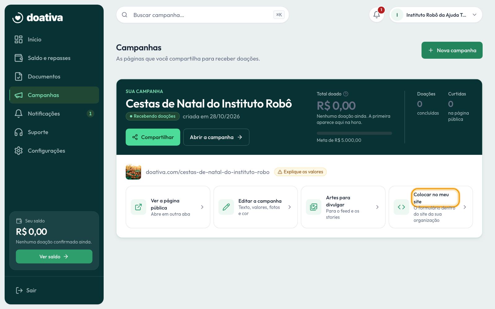 Na página Campanhas, o atalho Colocar no meu site em destaque